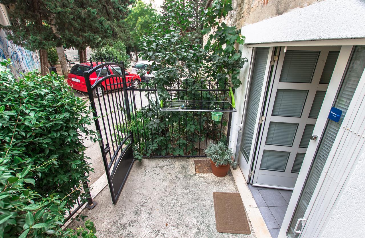 Apartment Skeja Сплит Екстериор снимка