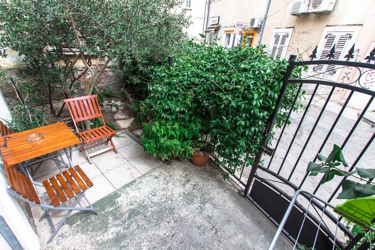 Apartment Skeja Сплит Екстериор снимка